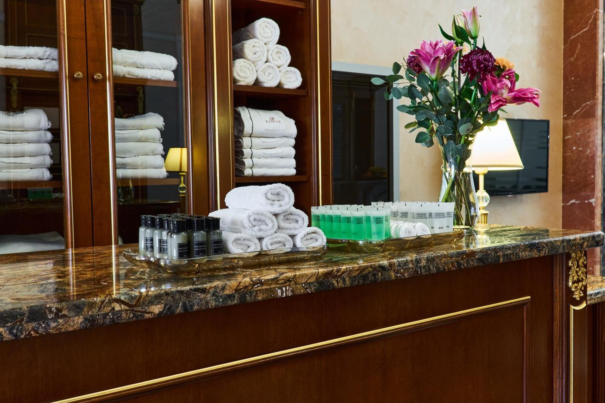 Kainar Hotel Chimkent Extérieur photo