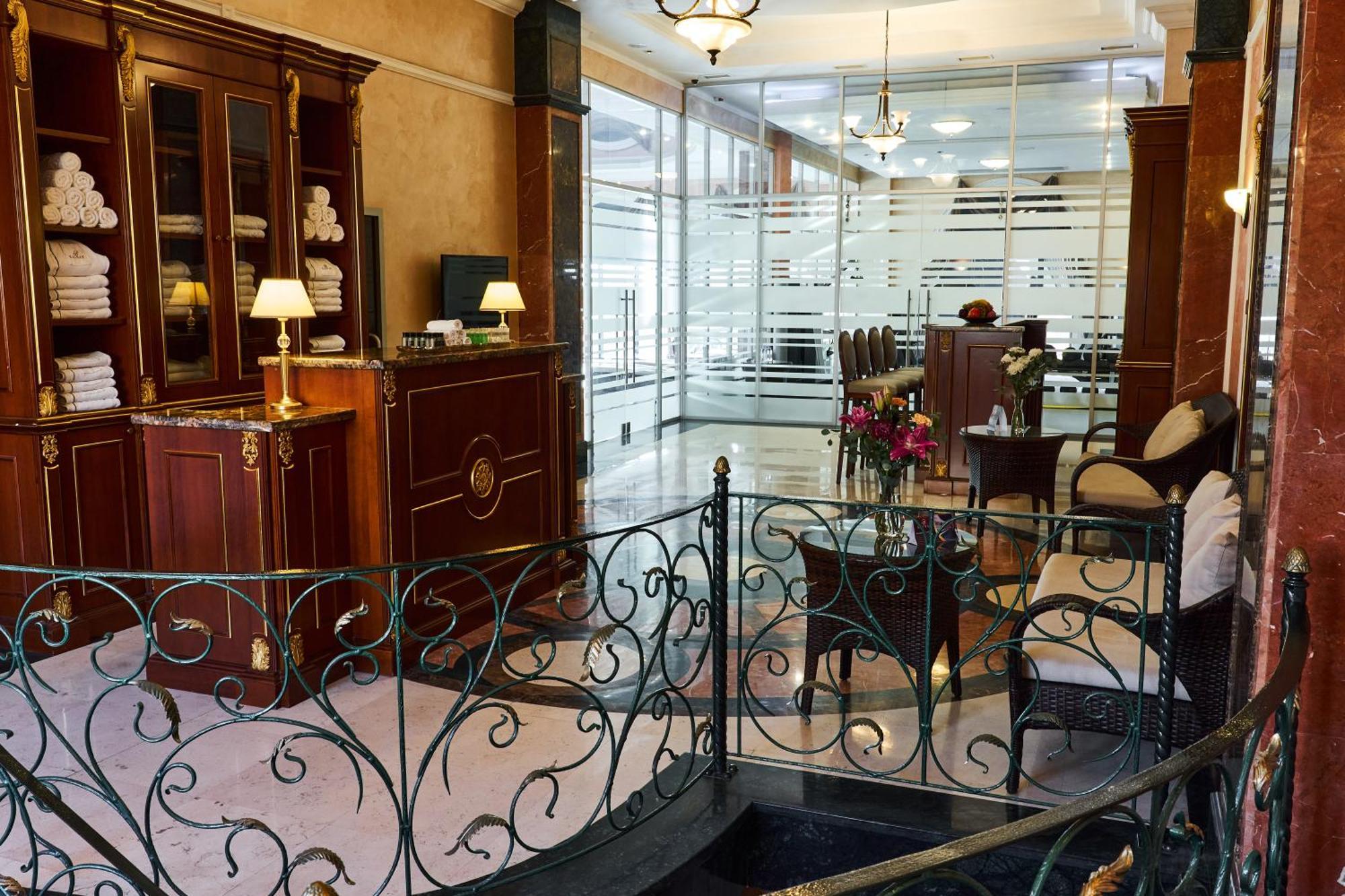 Kainar Hotel Chimkent Extérieur photo