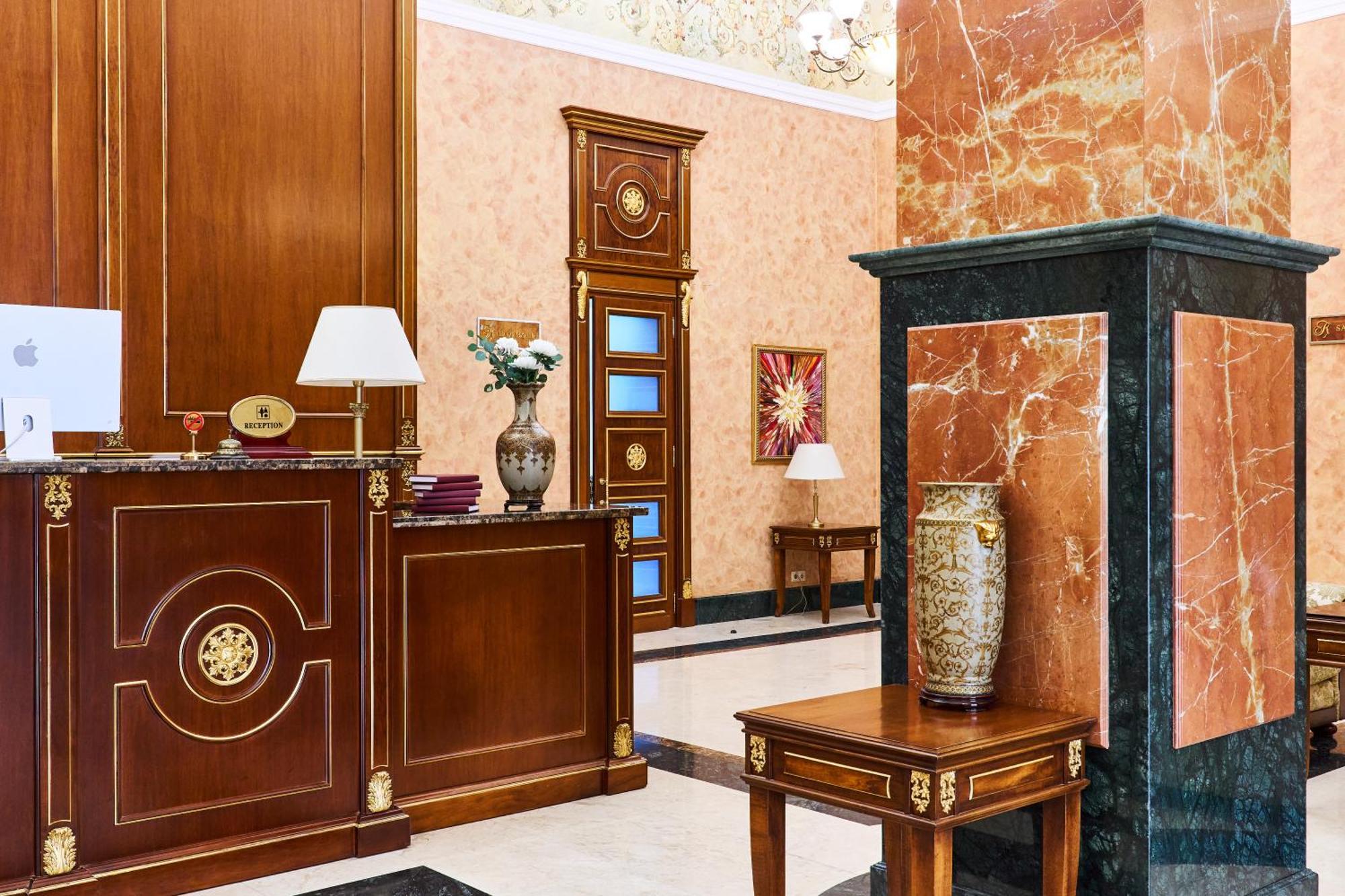 Kainar Hotel Chimkent Extérieur photo